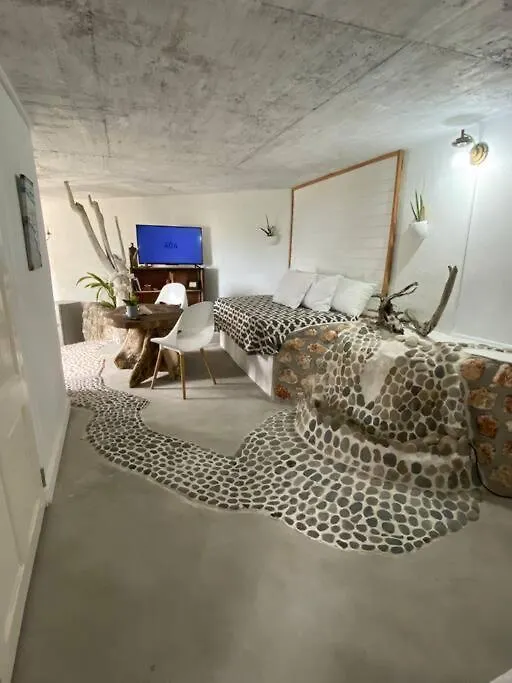 Forever Beach Apartment Sheerness