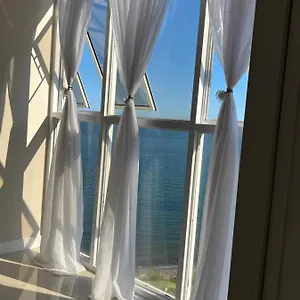 https://large-luxurious-beach-front-1-bedroom-at-bayfront-villa.comcaribbean.com